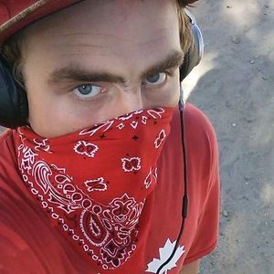 Meet your Posher, Jonathan